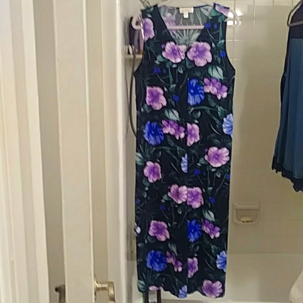 Stan Herman NEW LOUNGE DRESS Size LARGE